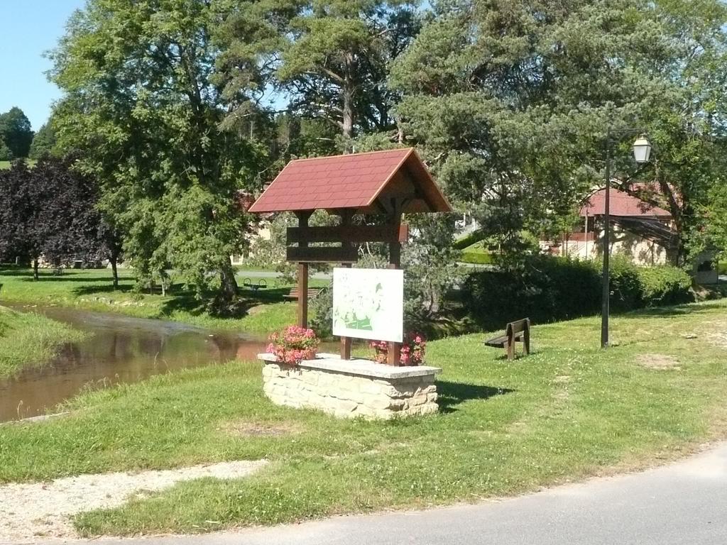 Au Clos D'Ardennes Balaives-et-Butz Εξωτερικό φωτογραφία